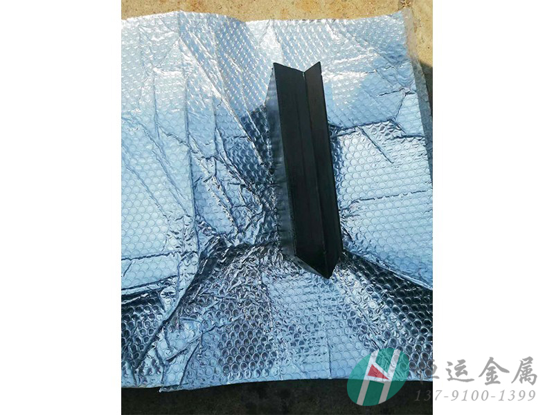 鉛配重塊
